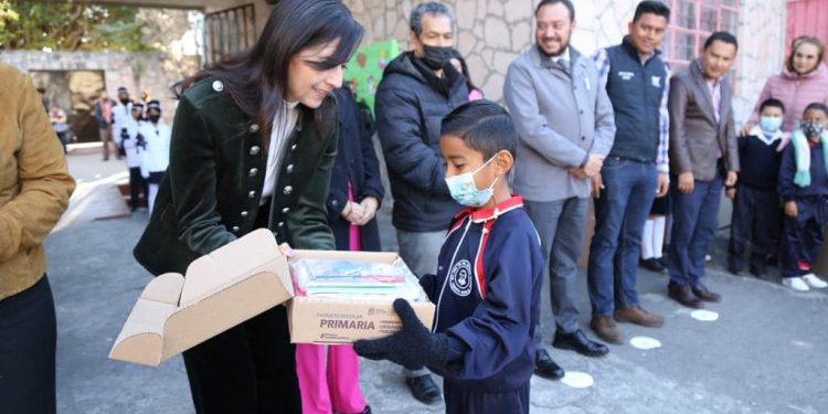 SEE llevará a escuelas el cuadernillo de la paz