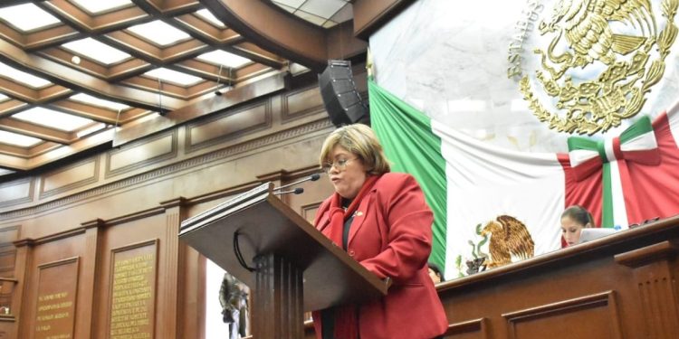 En Michoacán la paz se construye en coordinación con las comunidades indígenas: Julieta García