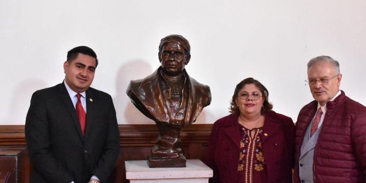 Impulsa 75 Legislatura servicios de salud de primera calidad para michoacanos