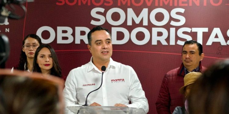 Histórico apoyo del gobierno estatal a bomberos y policías: Morena Michoacán