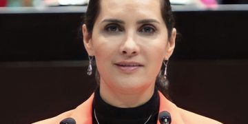 ACEPTADO PUNTO DE ACUERDO PARA DOTAR DE VACUNAS AVALADAS POR LA OMS A MÉDICOS DE INTERCAMBIO CON UNIVERSIDADES DE ESTADOS UNIDOS: MACARENA CHÁVEZ