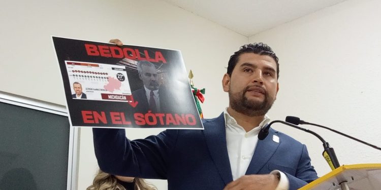 Gobernador michoacano, no sale del sótano; sigue reprobado por la ciudadanía: PRD