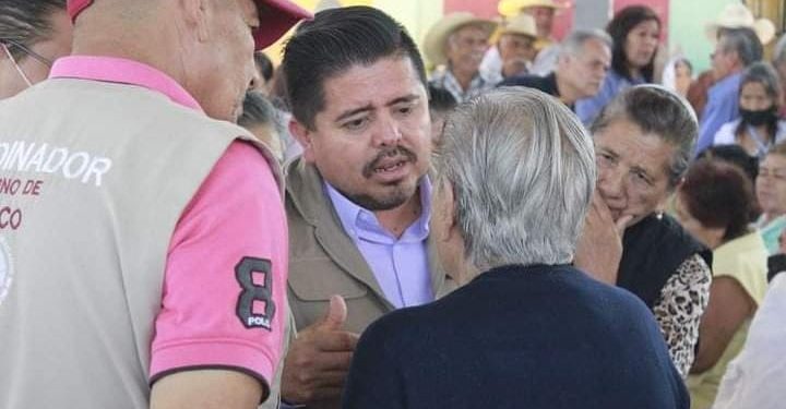 Continúa Bienestar entrega de tarjetas a adultos mayores recién incorporados en Michoacán