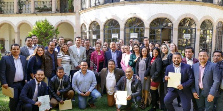 Capacitación permanente a trabajadores de Segob: Torres Piña