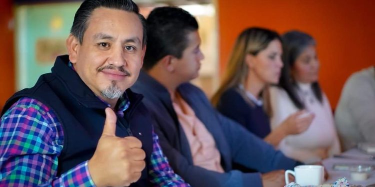 Necesario el respeto y entendimiento sobre la diversidad familiar: Víctor Manríquez