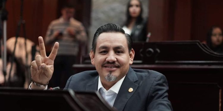 Proteger a migrantes es responder a necesidades humanitarias y promover el desarrollo sostenible: Víctor Manríquez