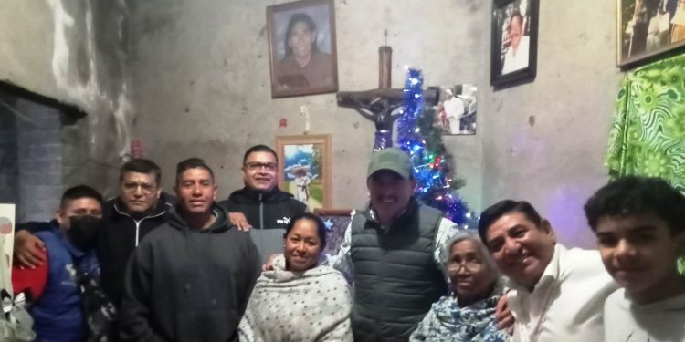 Colonias y Calles Unidas de Pátzcuaro refrenda compromiso de trabajo con artesanos de Cuanajo