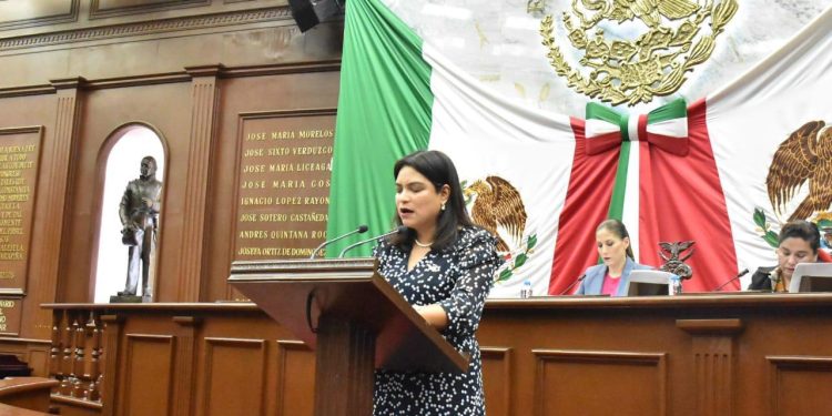 Copias certificadas de actas expedidas por Registro Civil, deben tener vigencia permanente: Eréndira Isauro