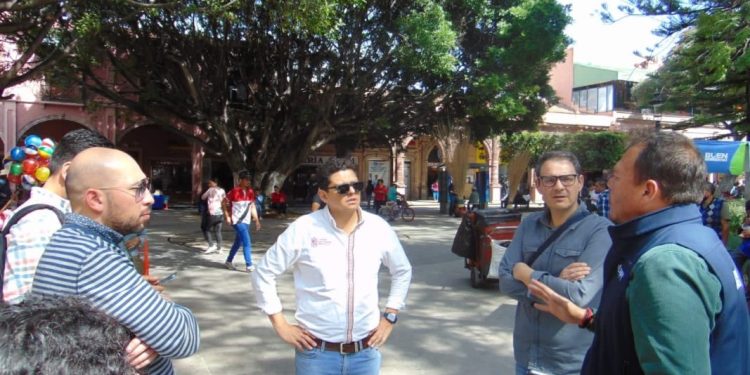 Proyectan Tianguis Artesanal en región occidente