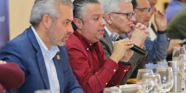 Gobierno de Michoacán da a conocer a alcaldes reglas de operación del Faeispum