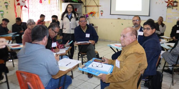 SEE difunde la Nueva Escuela Mexicana entre los maestros michoacanos