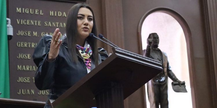 En México y Michoacán debe tomarse con toda seriedad el cuidado del agua: Mónica Valdez