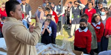 Hay que redoblar esfuerzos en medidas de apoyo a las personas con discapacidad: Víctor Zurita