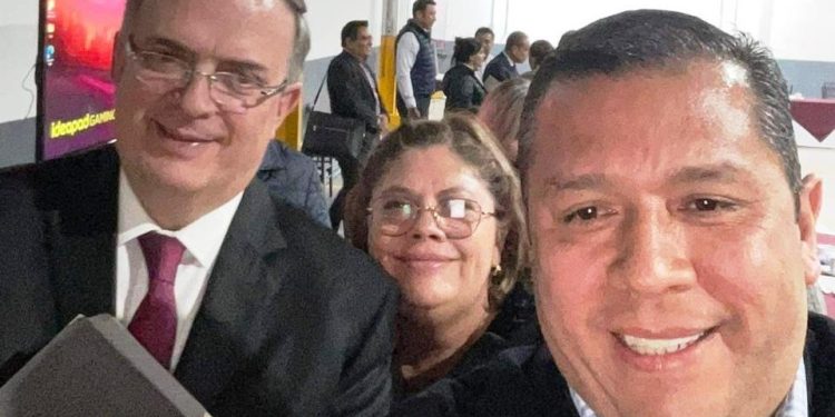 Juan Carlos Barragán, se reúne con Marcelo Ebrard