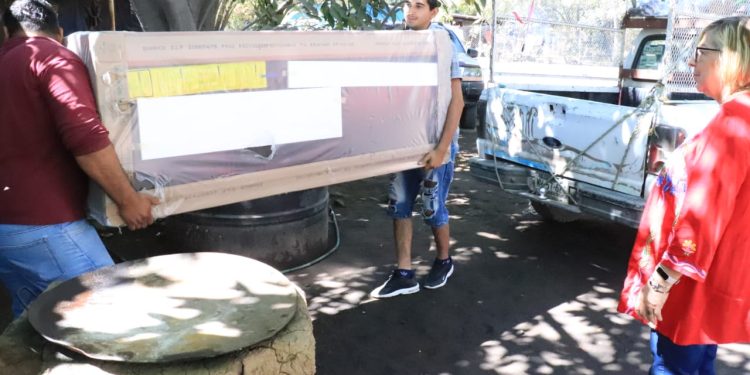 Reequipan “Comedores Comunitarios” de San Antonio y El Mirador