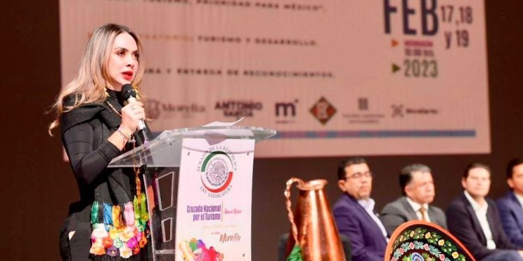 Se debe reconocer al Turismo como tema prioritario desde la Constitución: Samanta Flores Adame