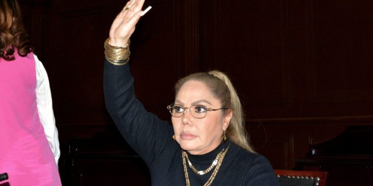 Delincuencia avanza con la tecnología, debemos detenerla: Margarita López