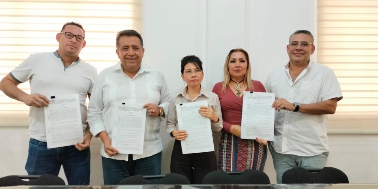 Ayuntamiento y Suesma signan Contrato Colectivo de Trabajo 