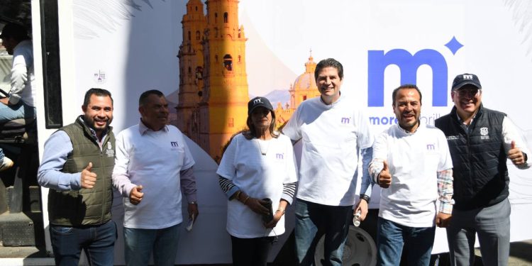 Llama Alfonso Martínez a morelianas y morelianos a barrer el frente de su casa o negocio