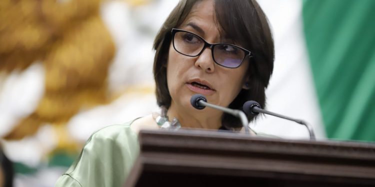 Diputada Lariza Pérez va por defender y garantizar el derecho a la alimentación