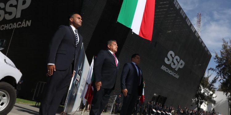 La bandera de México es el alma de nuestro país: titular de SSP