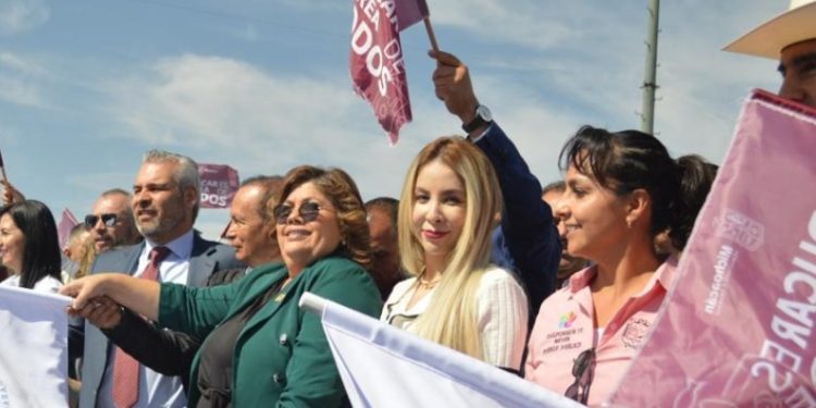 Destaca Belinda Hurtado entrega histórica de material a escuelas de Michoacán