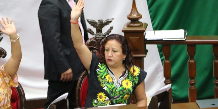 Unidad de Evaluación y Control erradica opacidad en la Auditoría Superior de Michoacán: Seyra Alemán