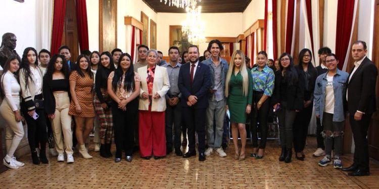 GPPT motiva jóvenes estudiantes de Derecho de la UMSNH