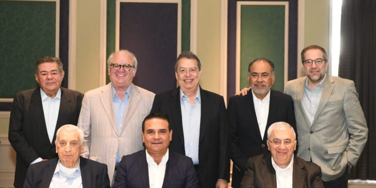 Una visión democrática de centro izquierda es lo que México requiere: Silvano