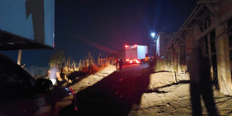 En operativo interinstitucional es desalojado predio irregular de alto riesgo en cerro del Quinceo