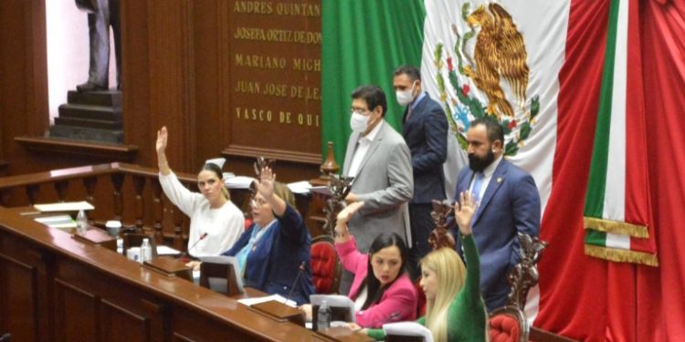 Refuerza 75 Legislatura proceso de escrutinio para designación de notarios