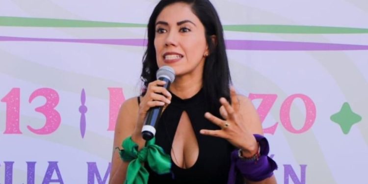 Las mujeres son la fortaleza de la sociedad y el motor de los grandes cambios: Fanny Arreola