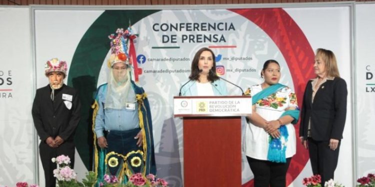 Anuncia Macarena Chávez Realización de Feria del Geranio en Tingambato