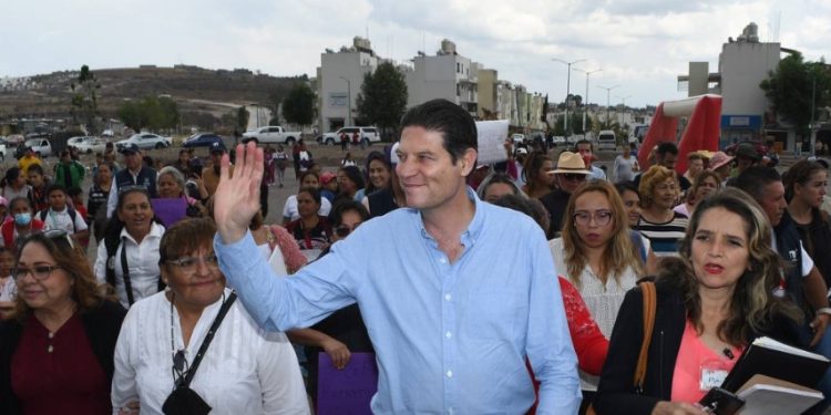 “Volvemos Morelia” llega a la zona Oriente con obras y servicios