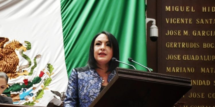 Propone Lupita Díaz asegurar derechos alimentarios de la niñez y juventud michoacana