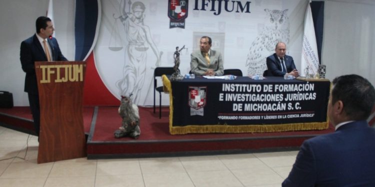 Firman Fiscalía Anticorrupción e IFIJUM, convenio de colaboración
