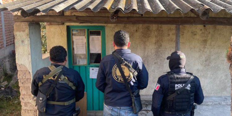 En cateo, asegura FGE inmueble relacionado en conductas ilícitas en el municipio de Hidalgo