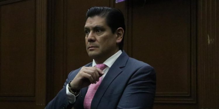 Aprueba Congreso obligación de SSM a descartar violencia sexual en menores de edad embarazadas