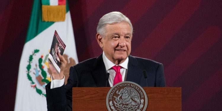 Presidente López Obrador lamenta fallecimiento de 39 migrantes en Ciudad Juárez