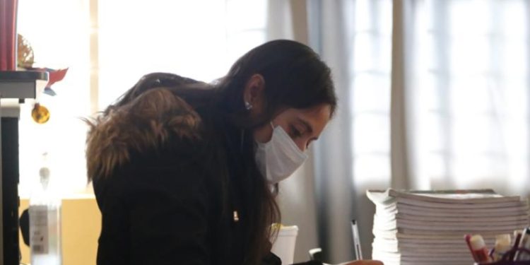 Atiende SEE necesidad de docentes en Charo