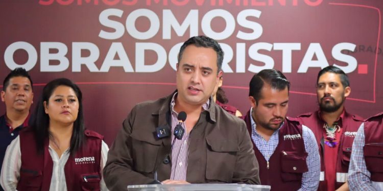 Después de hundir al PRD, los silvanistas van ahora por Movimiento Ciudadano