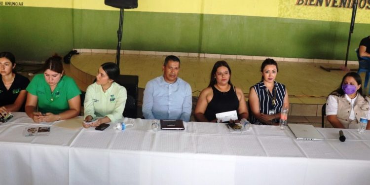 Ayuntamiento de Buenavista se suma a eventos del COBAEM local
