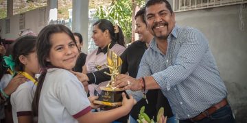 Cornelio Ríos Paniagua alcalde del municipo de Juárez clausura los Juegos Unidos por la Paz