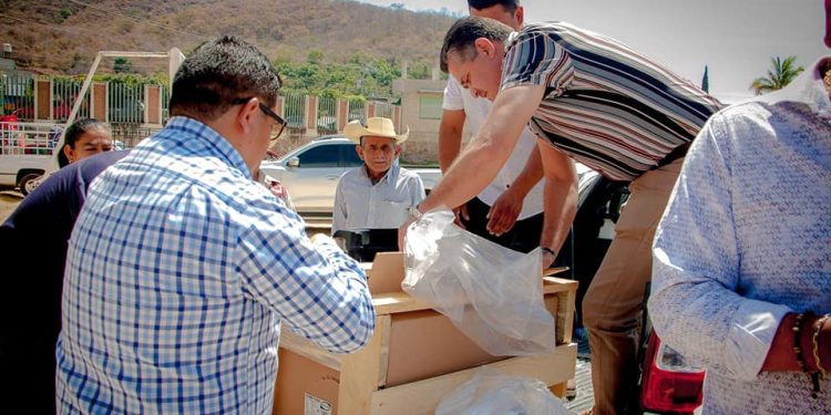 Resaltan gestiones de la regidora María Eugenia Juárez ante el Secretario de Gobierno Carlos Torres Piña