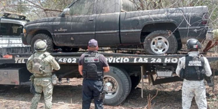 En la BOI Buenavista, GC asegura dos vehículos; uno de ellos con blindaje artesanal