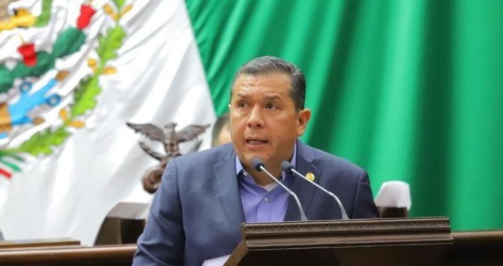 Penas máximas a quienes atenten contra la vida de policías: JC Barragán