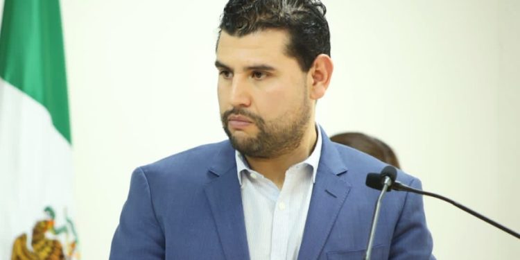 En materia de seguridad, el gobierno está rebasado: PRD