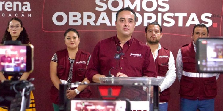 El Avión Presidencial que representó el abuso de poder de los conservadores, pronto se convertirá en dos hospitales: Celis