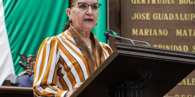 A propuesta de Julieta Gallardo, exhorta Legislativo a Ejecutivo mejorar condiciones de Festival Michoacán de Origen