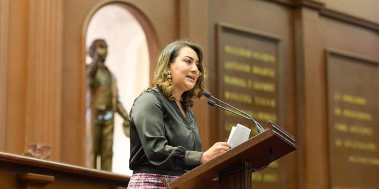 Por ley debe garantizarse una participación efectiva de la juventud en la estructura pública: Mónica Valdez